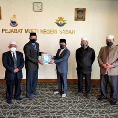 Kunjungan Hormat Lembaga Pengarah Institut Kemahiran Islam Darul Ridzuan (IKDAR) Ke Pejabat Mufti Negeri Sabah